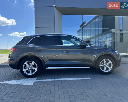 Серый Ауди Ку 5, объемом двигателя 1.97 л и пробегом 170 тыс. км за 32000 $, фото 12 на Automoto.ua