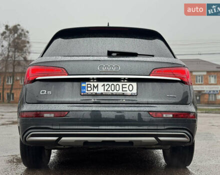 Серый Ауди Ку 5, объемом двигателя 1.98 л и пробегом 76 тыс. км за 32800 $, фото 5 на Automoto.ua