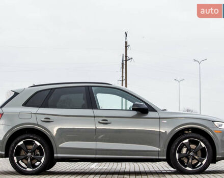 Сірий Ауді Ку 5, об'ємом двигуна 2 л та пробігом 149 тис. км за 31000 $, фото 31 на Automoto.ua