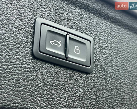 Серый Ауди Ку 5, объемом двигателя 1.98 л и пробегом 116 тыс. км за 33500 $, фото 24 на Automoto.ua