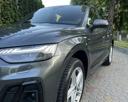 Серый Ауди Ку 5, объемом двигателя 1.97 л и пробегом 108 тыс. км за 42500 $, фото 1 на Automoto.ua