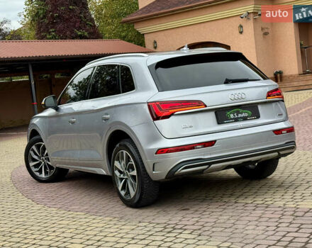 Серый Ауди Ку 5, объемом двигателя 2 л и пробегом 132 тыс. км за 30500 $, фото 1 на Automoto.ua