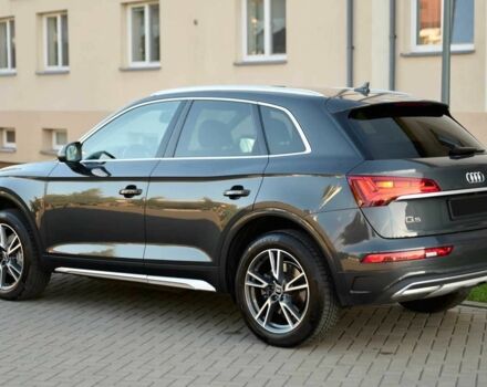 Сірий Ауді Ку 5, об'ємом двигуна 2 л та пробігом 60 тис. км за 24500 $, фото 7 на Automoto.ua