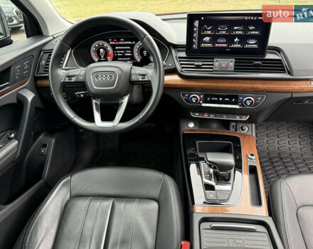 Серый Ауди Ку 5, объемом двигателя 1.98 л и пробегом 122 тыс. км за 30500 $, фото 9 на Automoto.ua