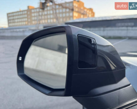 Сірий Ауді Ку 5, об'ємом двигуна 1.98 л та пробігом 25 тис. км за 39800 $, фото 32 на Automoto.ua