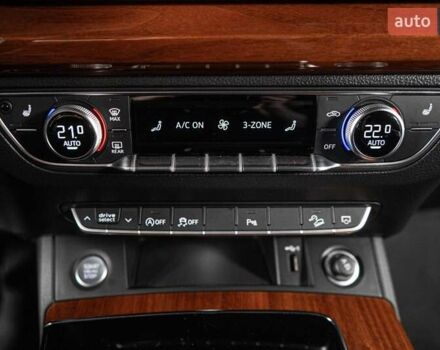 Серый Ауди Ку 5, объемом двигателя 1.98 л и пробегом 42 тыс. км за 36900 $, фото 52 на Automoto.ua