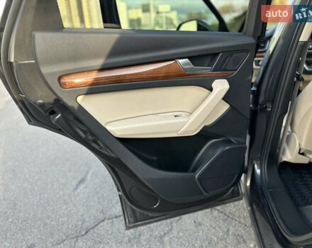 Серый Ауди Ку 5, объемом двигателя 1.98 л и пробегом 59 тыс. км за 36000 $, фото 23 на Automoto.ua