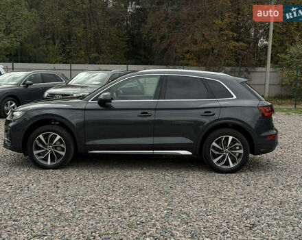 Серый Ауди Ку 5, объемом двигателя 1.98 л и пробегом 119 тыс. км за 33500 $, фото 1 на Automoto.ua