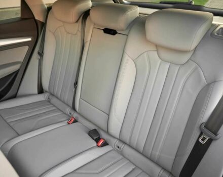 Сірий Ауді Ку 5, об'ємом двигуна 2 л та пробігом 60 тис. км за 24500 $, фото 12 на Automoto.ua