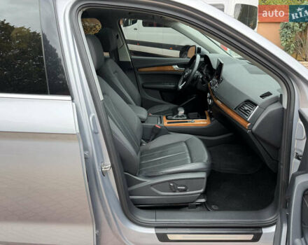 Серый Ауди Ку 5, объемом двигателя 2 л и пробегом 131 тыс. км за 30500 $, фото 63 на Automoto.ua