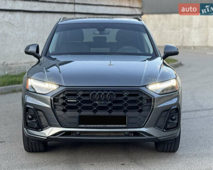 Сірий Ауді Ку 5, об'ємом двигуна 1.98 л та пробігом 25 тис. км за 39800 $, фото 3 на Automoto.ua