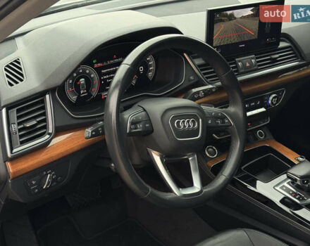 Серый Ауди Ку 5, объемом двигателя 2 л и пробегом 131 тыс. км за 30500 $, фото 37 на Automoto.ua