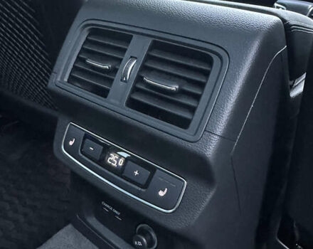 Сірий Ауді Ку 5, об'ємом двигуна 1.98 л та пробігом 25 тис. км за 39800 $, фото 49 на Automoto.ua