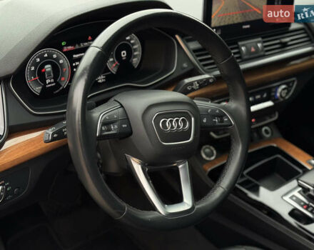 Серый Ауди Ку 5, объемом двигателя 2 л и пробегом 132 тыс. км за 30500 $, фото 38 на Automoto.ua