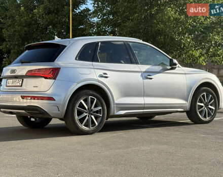 Серый Ауди Ку 5, объемом двигателя 2 л и пробегом 84 тыс. км за 33199 $, фото 4 на Automoto.ua