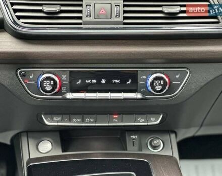 Серый Ауди Ку 5, объемом двигателя 2 л и пробегом 96 тыс. км за 33000 $, фото 19 на Automoto.ua