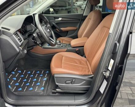 Серый Ауди Ку 5, объемом двигателя 3 л и пробегом 135 тыс. км за 44500 $, фото 19 на Automoto.ua