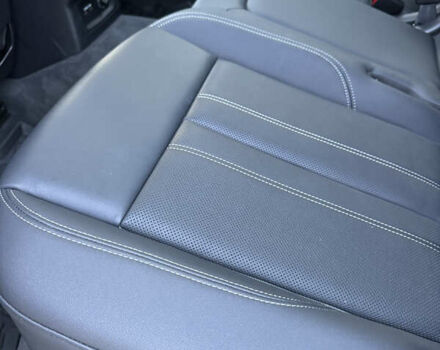 Сірий Ауді Ку 5, об'ємом двигуна 1.98 л та пробігом 25 тис. км за 39800 $, фото 37 на Automoto.ua