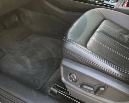 Серый Ауди Ку 5, объемом двигателя 1.98 л и пробегом 50 тыс. км за 39500 $, фото 24 на Automoto.ua