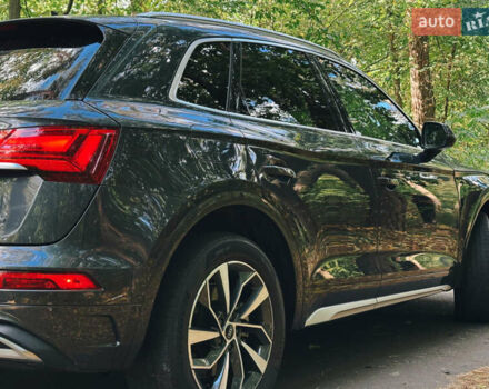 Сірий Ауді Ку 5, об'ємом двигуна 1.98 л та пробігом 29 тис. км за 37879 $, фото 6 на Automoto.ua