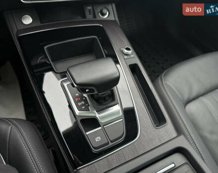 Серый Ауди Ку 5, объемом двигателя 1.98 л и пробегом 119 тыс. км за 33500 $, фото 24 на Automoto.ua