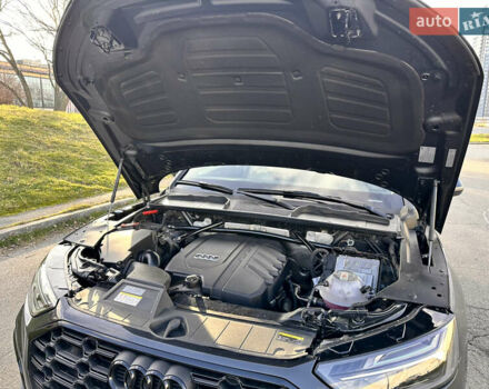 Серый Ауди Ку 5, объемом двигателя 1.98 л и пробегом 59 тыс. км за 36000 $, фото 34 на Automoto.ua