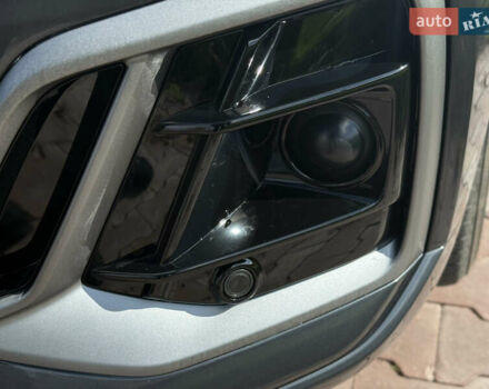 Серый Ауди Ку 5, объемом двигателя 1.98 л и пробегом 123 тыс. км за 32999 $, фото 9 на Automoto.ua