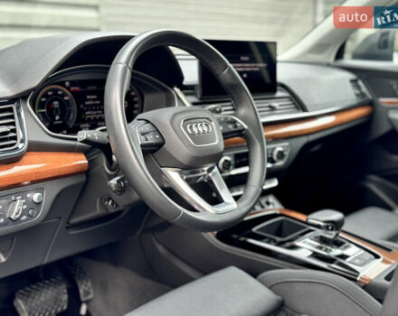 Серый Ауди Ку 5, объемом двигателя 1.98 л и пробегом 41 тыс. км за 51900 $, фото 19 на Automoto.ua