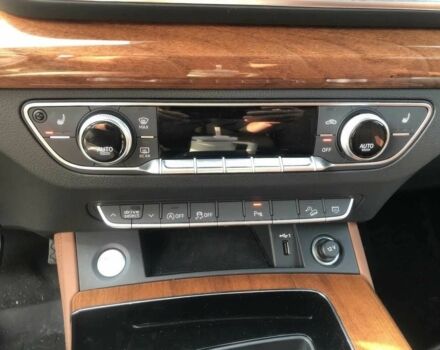 Серый Ауди Ку 5, объемом двигателя 2 л и пробегом 20 тыс. км за 14600 $, фото 7 на Automoto.ua