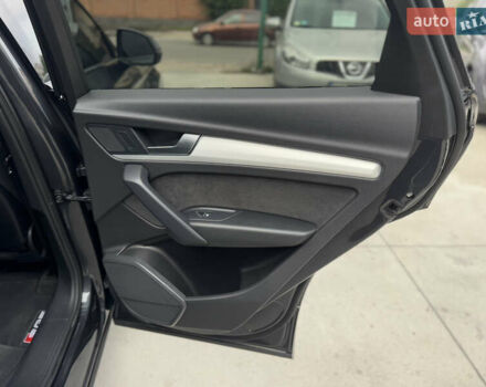 Серый Ауди Ку 5, объемом двигателя 3 л и пробегом 63 тыс. км за 52500 $, фото 36 на Automoto.ua