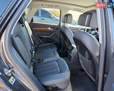 Серый Ауди Ку 5, объемом двигателя 2 л и пробегом 77 тыс. км за 14500 $, фото 10 на Automoto.ua