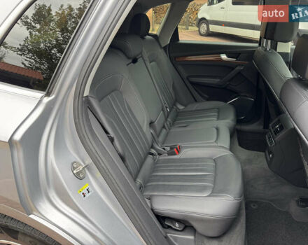 Серый Ауди Ку 5, объемом двигателя 2 л и пробегом 131 тыс. км за 30500 $, фото 60 на Automoto.ua