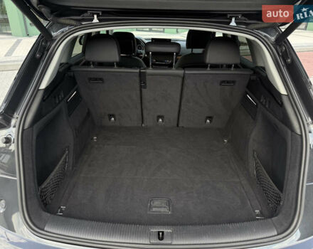 Серый Ауди Ку 5, объемом двигателя 1.98 л и пробегом 123 тыс. км за 32999 $, фото 48 на Automoto.ua