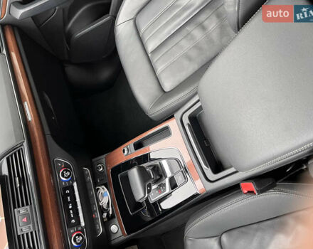 Серый Ауди Ку 5, объемом двигателя 1.98 л и пробегом 153 тыс. км за 29500 $, фото 21 на Automoto.ua