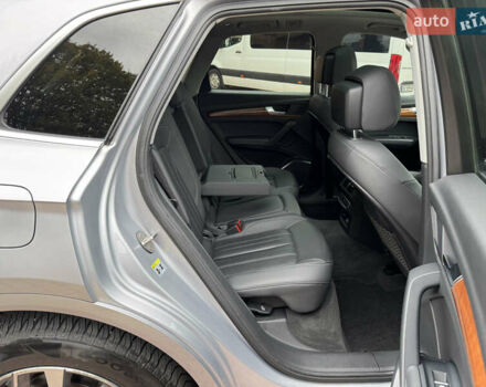 Серый Ауди Ку 5, объемом двигателя 2 л и пробегом 132 тыс. км за 30500 $, фото 59 на Automoto.ua