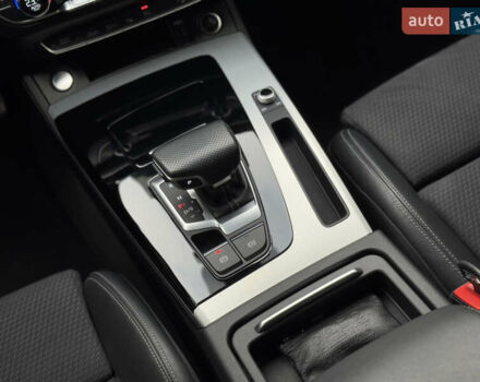 Серый Ауди Ку 5, объемом двигателя 3 л и пробегом 63 тыс. км за 52500 $, фото 22 на Automoto.ua