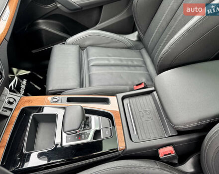 Серый Ауди Ку 5, объемом двигателя 1.98 л и пробегом 41 тыс. км за 51900 $, фото 34 на Automoto.ua