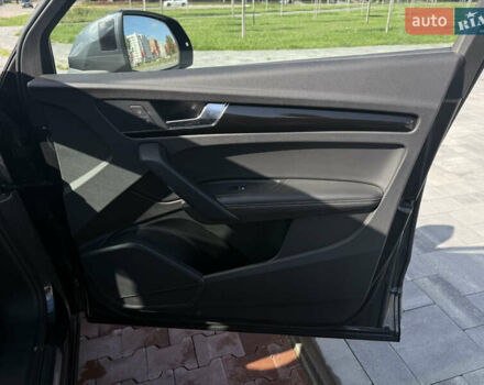 Серый Ауди Ку 5, объемом двигателя 1.98 л и пробегом 123 тыс. км за 32999 $, фото 31 на Automoto.ua