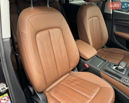 Серый Ауди Ку 5, объемом двигателя 3 л и пробегом 135 тыс. км за 44500 $, фото 33 на Automoto.ua