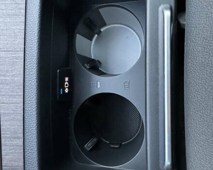 Сірий Ауді Ку 5, об'ємом двигуна 1.98 л та пробігом 25 тис. км за 39800 $, фото 86 на Automoto.ua