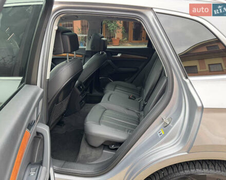 Серый Ауди Ку 5, объемом двигателя 2 л и пробегом 131 тыс. км за 30500 $, фото 55 на Automoto.ua