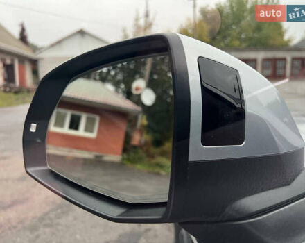 Серый Ауди Ку 5, объемом двигателя 1.98 л и пробегом 116 тыс. км за 33500 $, фото 18 на Automoto.ua