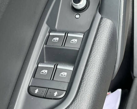 Серый Ауди Ку 5, объемом двигателя 1.98 л и пробегом 153 тыс. км за 29500 $, фото 25 на Automoto.ua