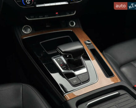 Серый Ауди Ку 5, объемом двигателя 2 л и пробегом 131 тыс. км за 30500 $, фото 46 на Automoto.ua