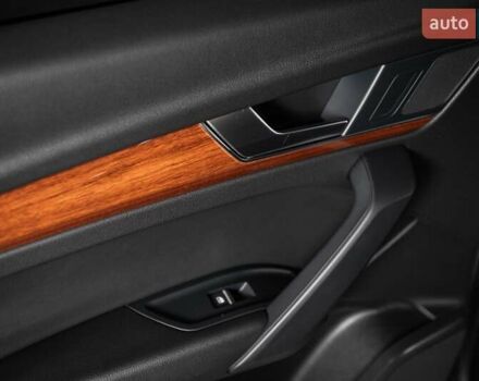 Серый Ауди Ку 5, объемом двигателя 1.98 л и пробегом 42 тыс. км за 36900 $, фото 5 на Automoto.ua