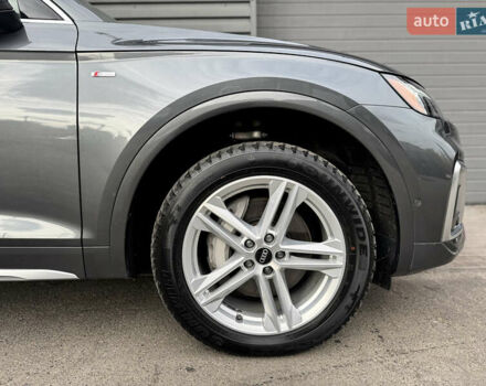 Серый Ауди Ку 5, объемом двигателя 1.98 л и пробегом 41 тыс. км за 51900 $, фото 12 на Automoto.ua