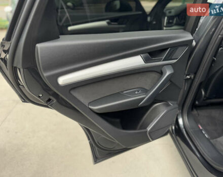 Серый Ауди Ку 5, объемом двигателя 3 л и пробегом 63 тыс. км за 52500 $, фото 34 на Automoto.ua