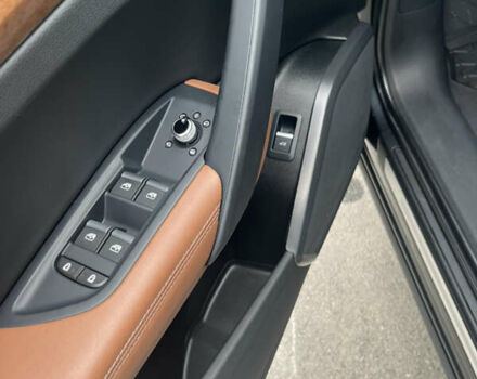 Серый Ауди Ку 5, объемом двигателя 2 л и пробегом 55 тыс. км за 36500 $, фото 12 на Automoto.ua