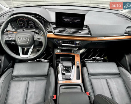 Серый Ауди Ку 5, объемом двигателя 1.98 л и пробегом 41 тыс. км за 51900 $, фото 14 на Automoto.ua