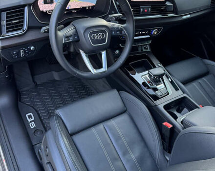 Сірий Ауді Ку 5, об'ємом двигуна 1.98 л та пробігом 25 тис. км за 39800 $, фото 21 на Automoto.ua